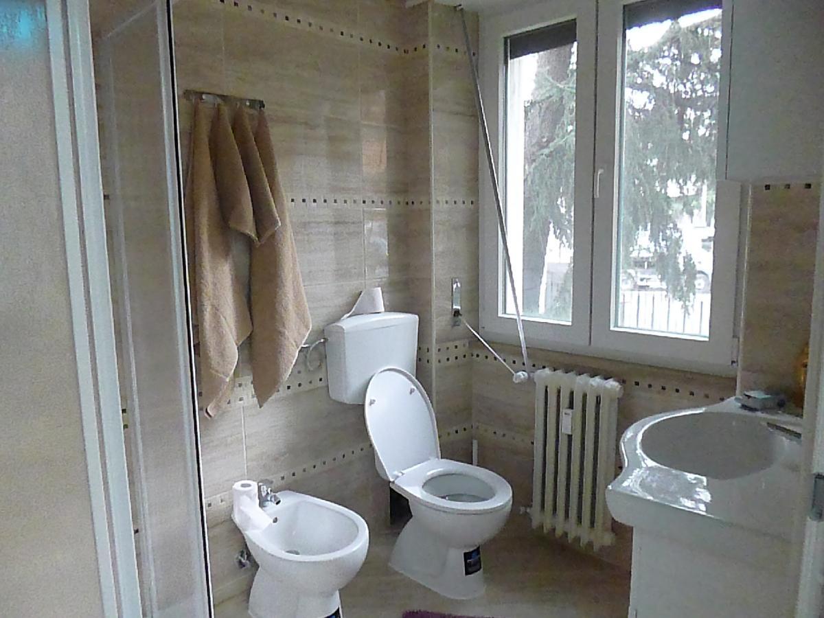 Double Room Private Bathroom