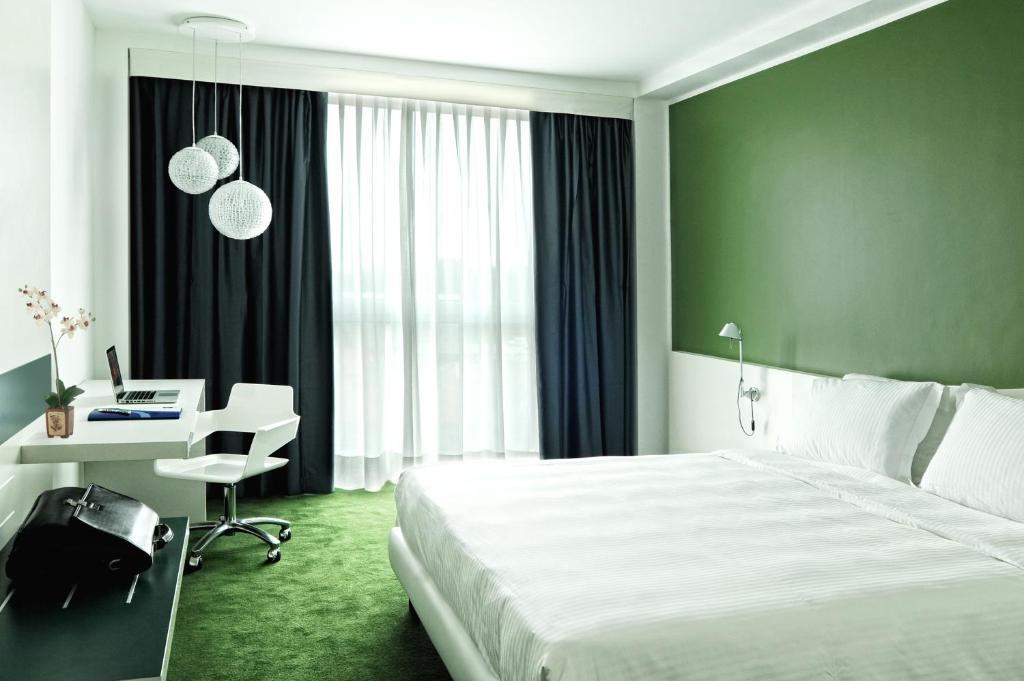 Double Room,70919396:JPEG