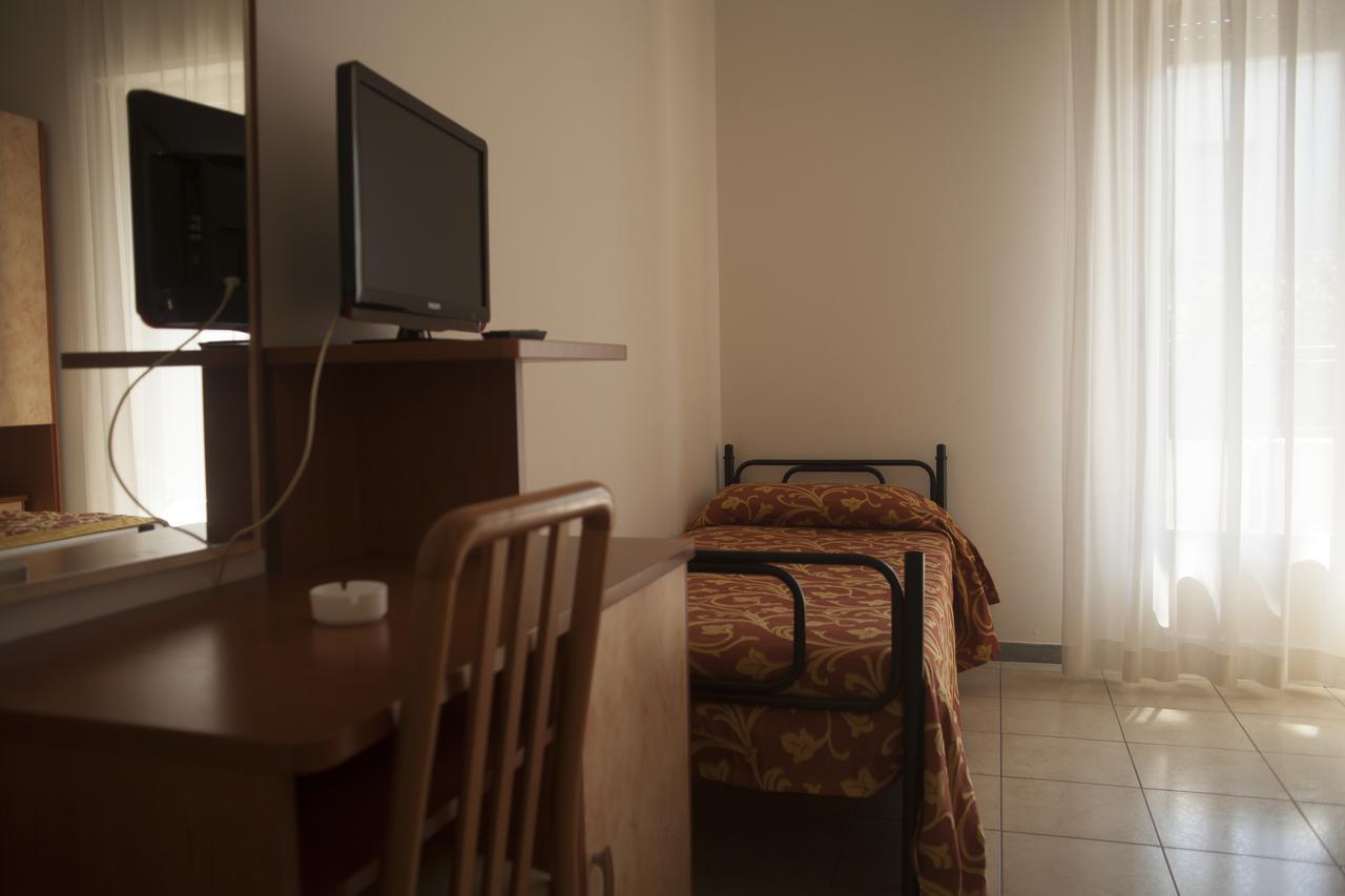 Classic Quadruple Room