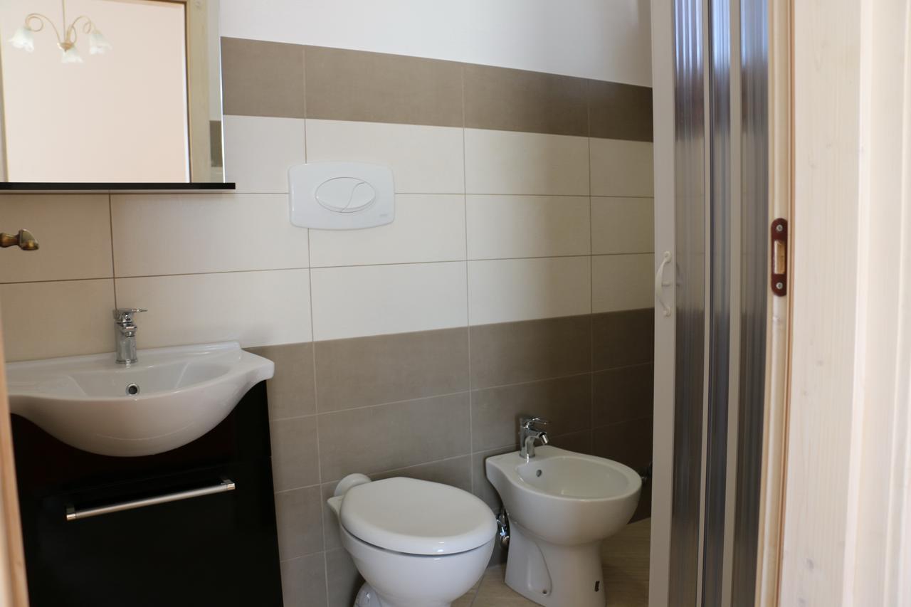 Double Room Private Bathroom,639127383:JPEG