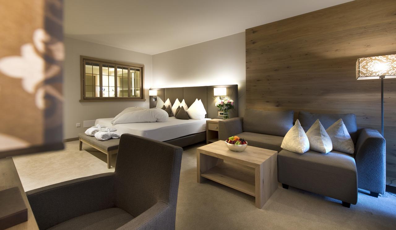 Superior King Suite