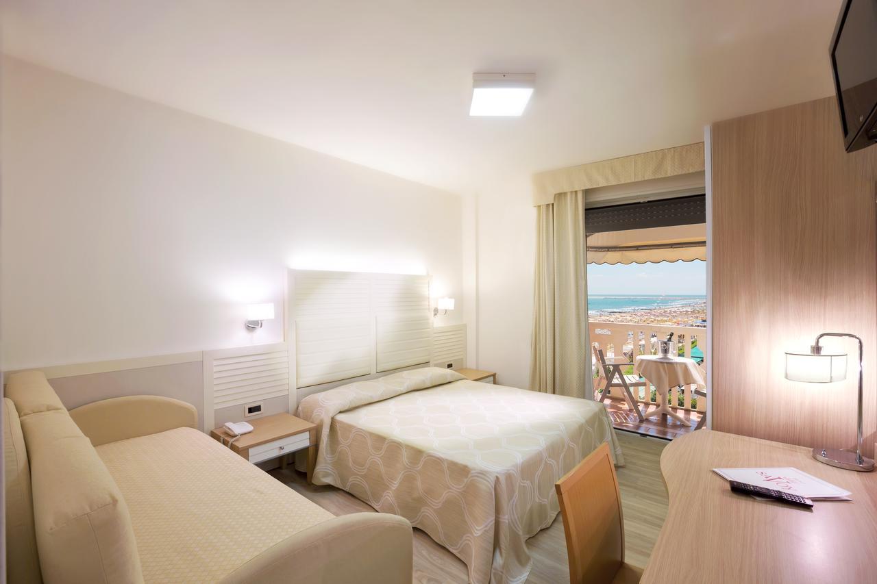 Superior Triple Room Sea View,1552904269:JPEG