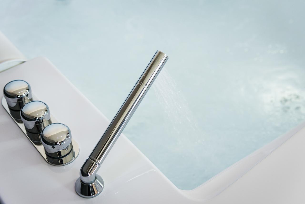 King Suite with Spa Bath