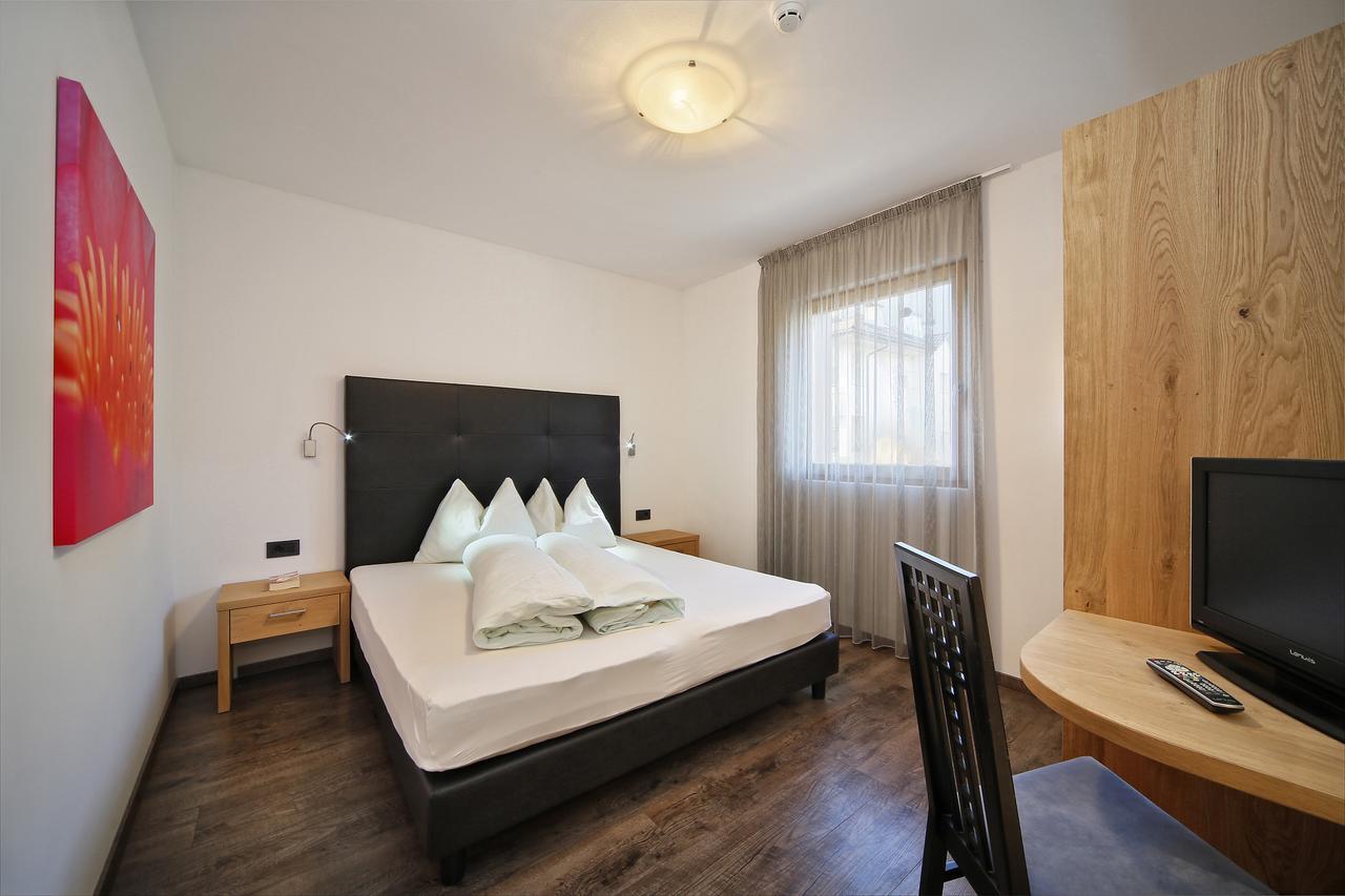 Double Room,645725097:JPEG