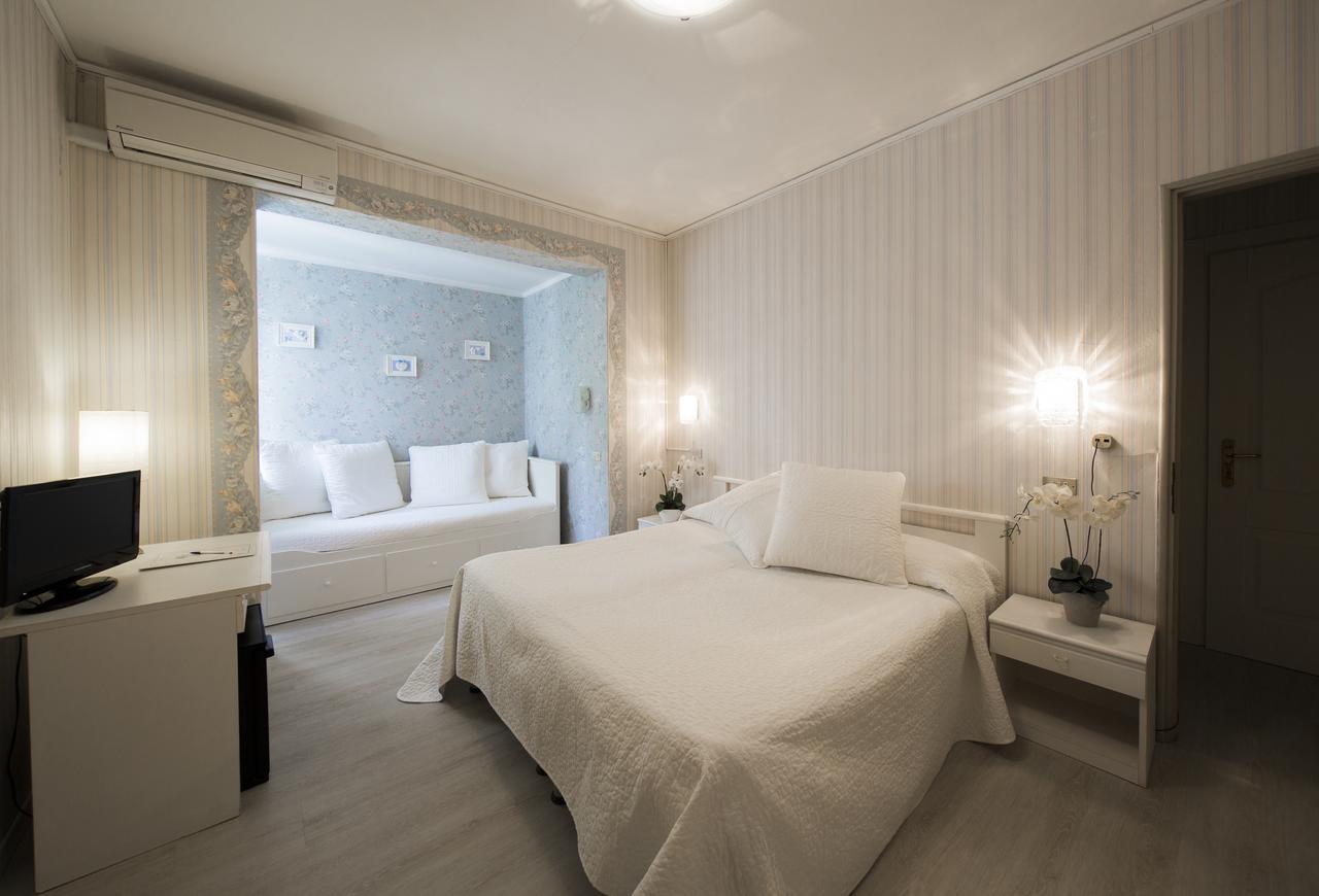 Classic Triple Room - Annex
