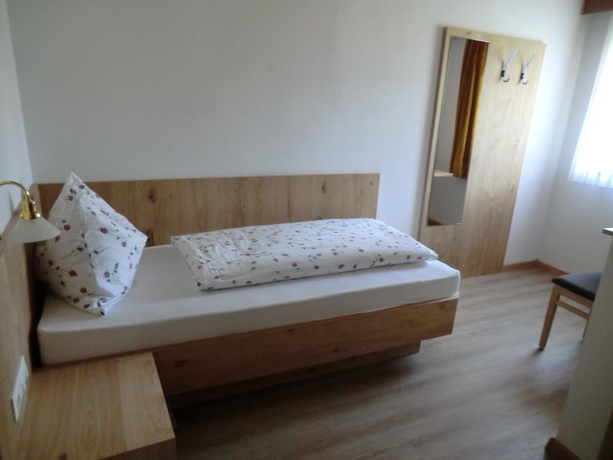 Familyroom Balcony