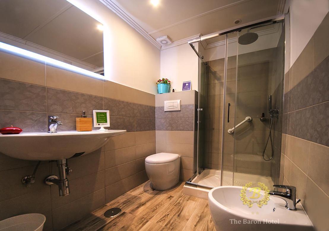 Double Room with Balcony and Sea View