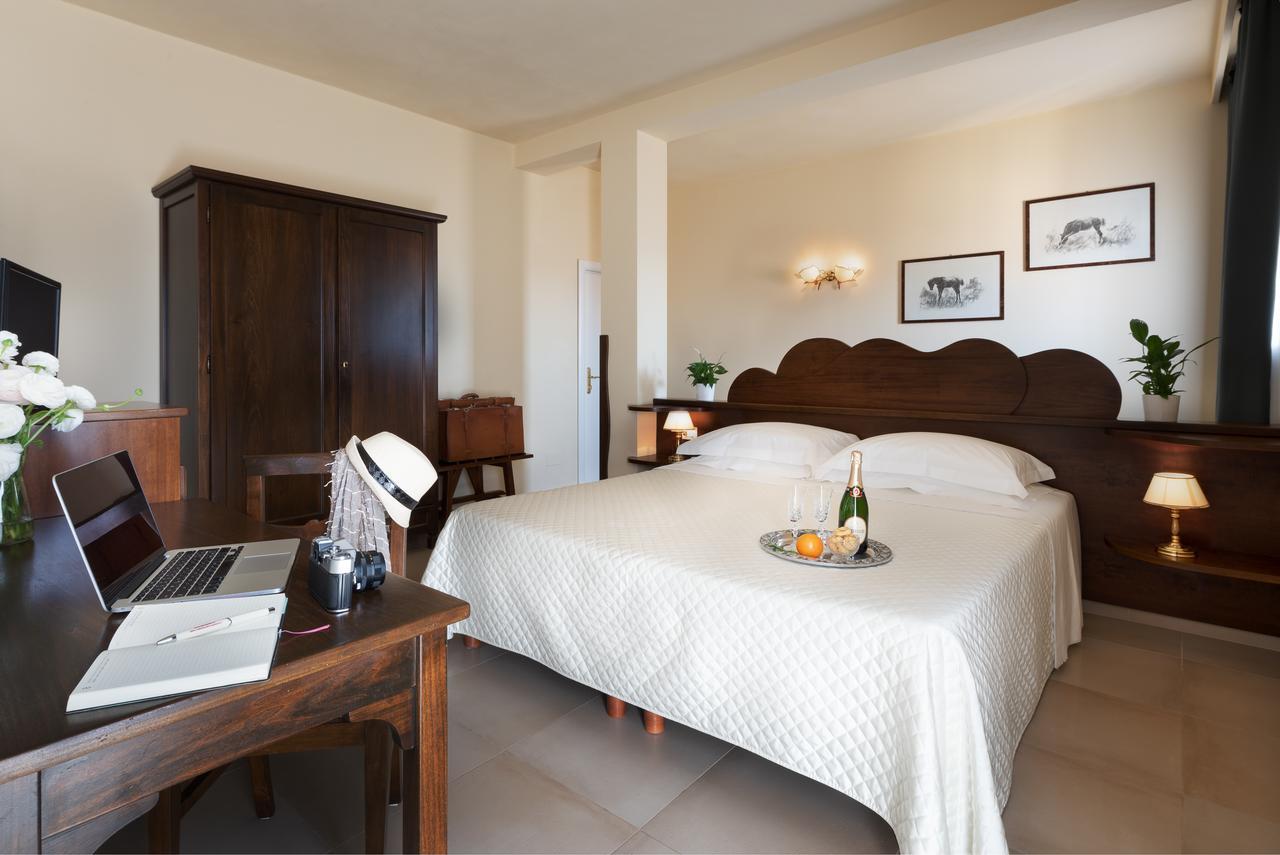 Superior Double or Twin Room,1216310851:JPEG