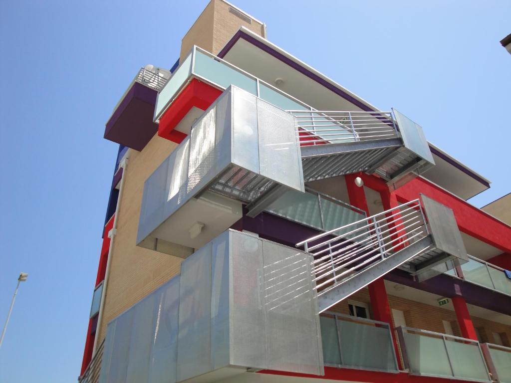 One-Bedroom Apartment Sea View