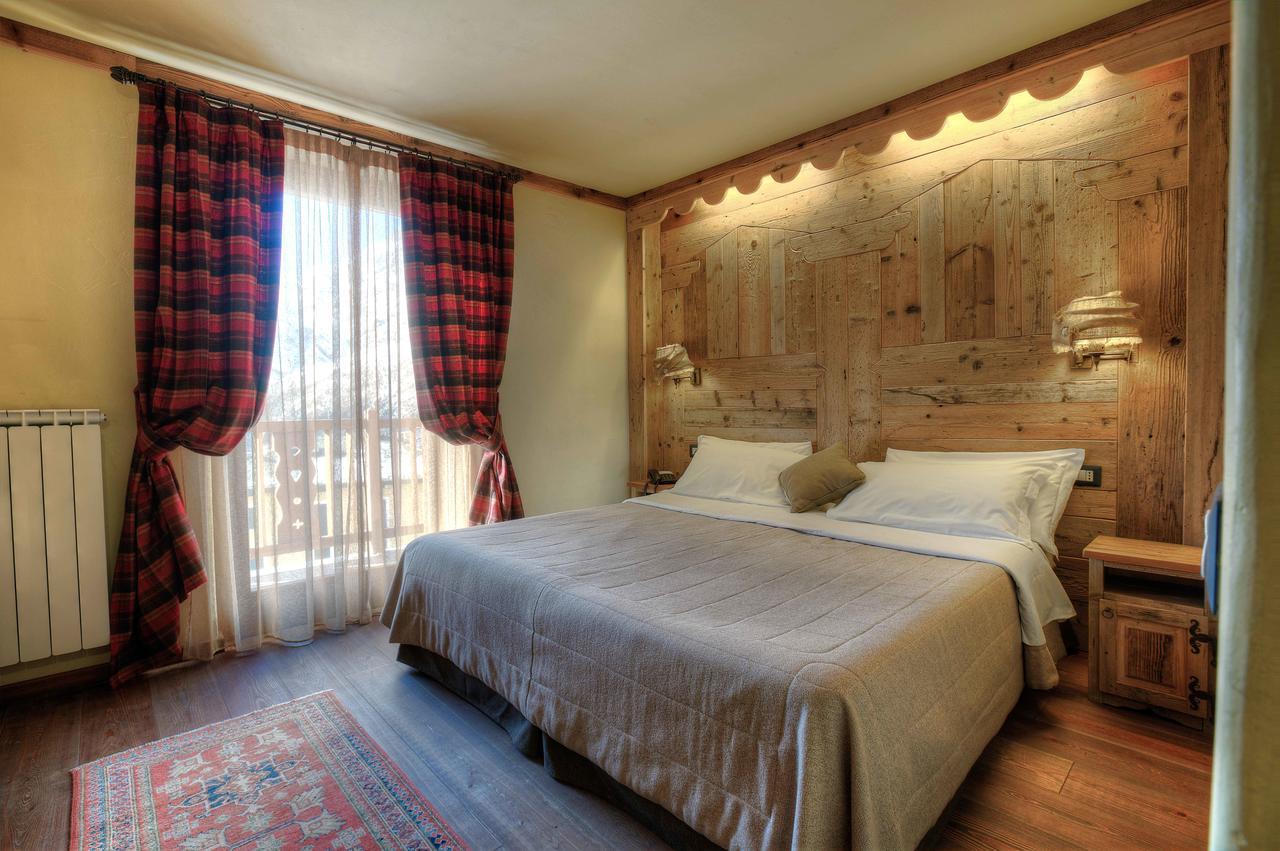 Double or Twin Room,817732514:JPEG