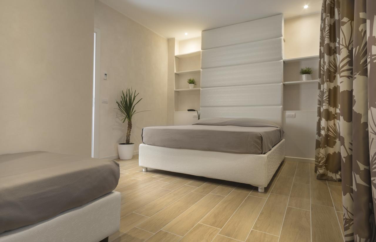 One Bedroom Apartment Lateral Sea View