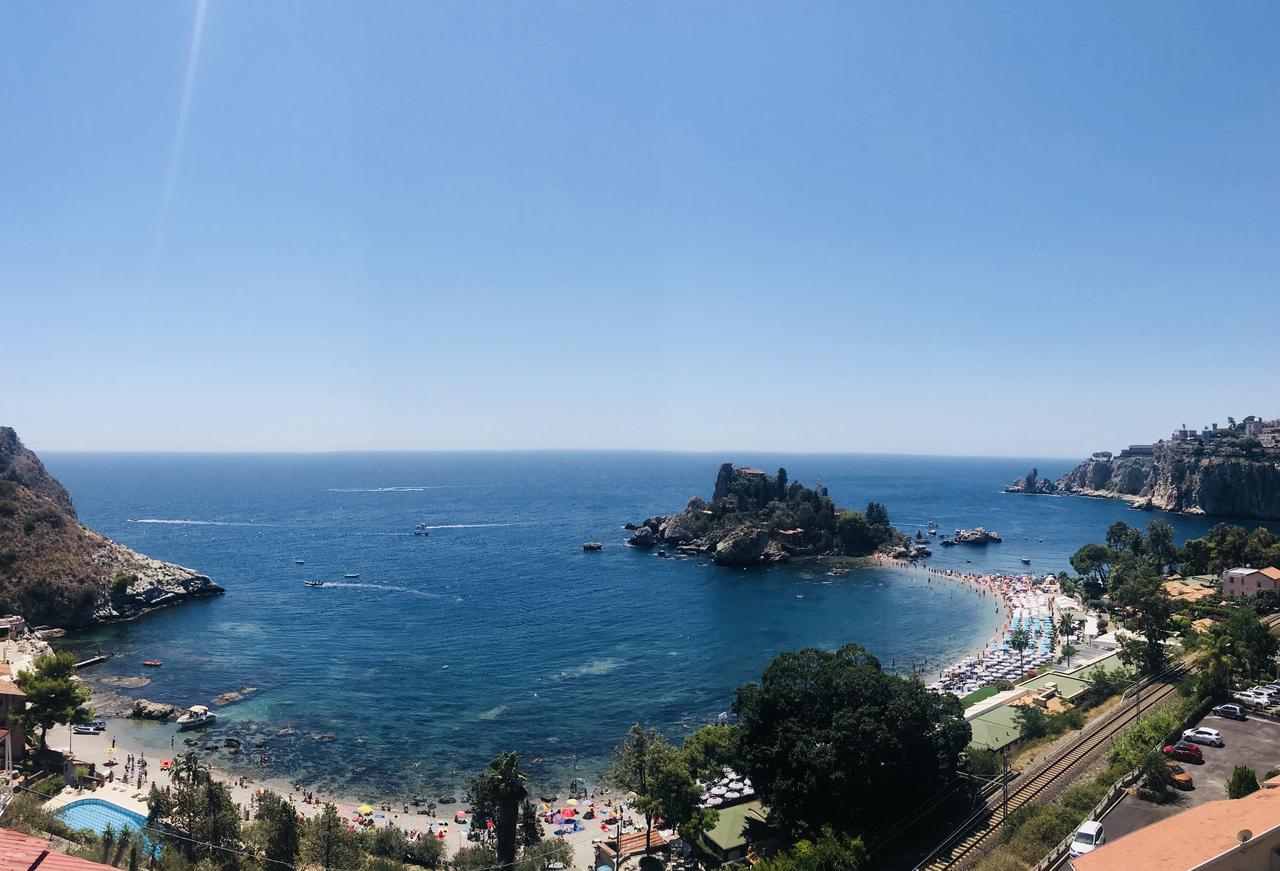 Double or Twin Room Sea View