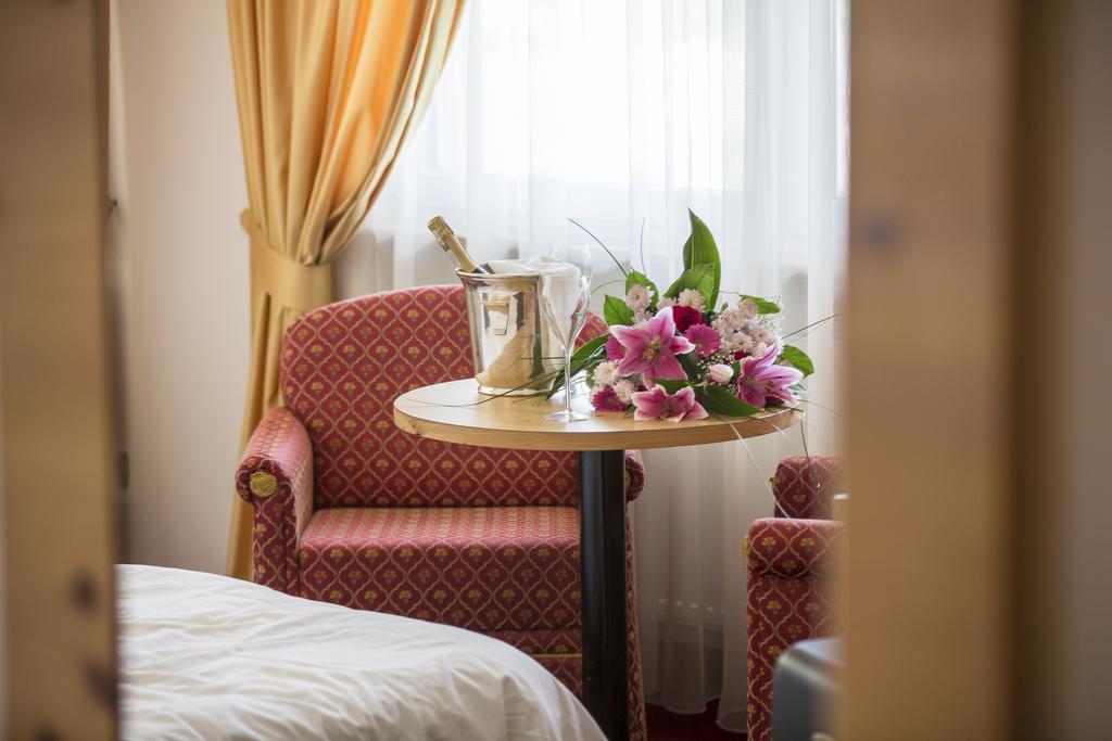 Double or Twin Room Balcony