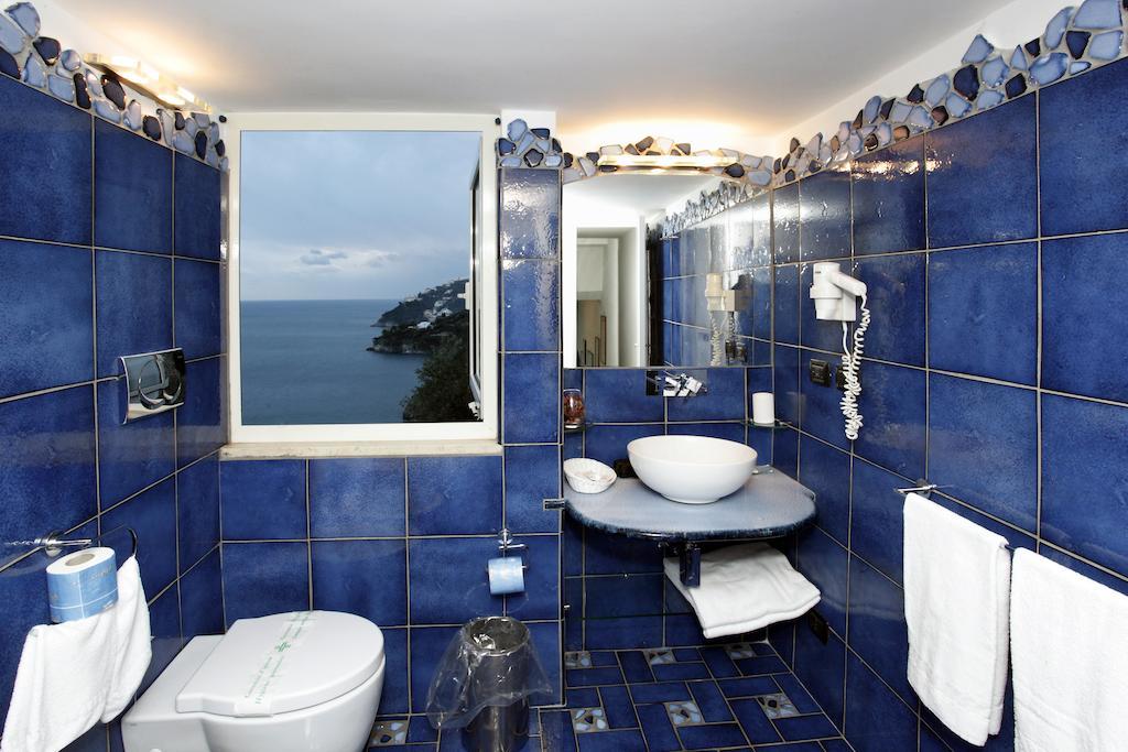 Junior Suite Sea View Spa Bath,1038079804:JPEG