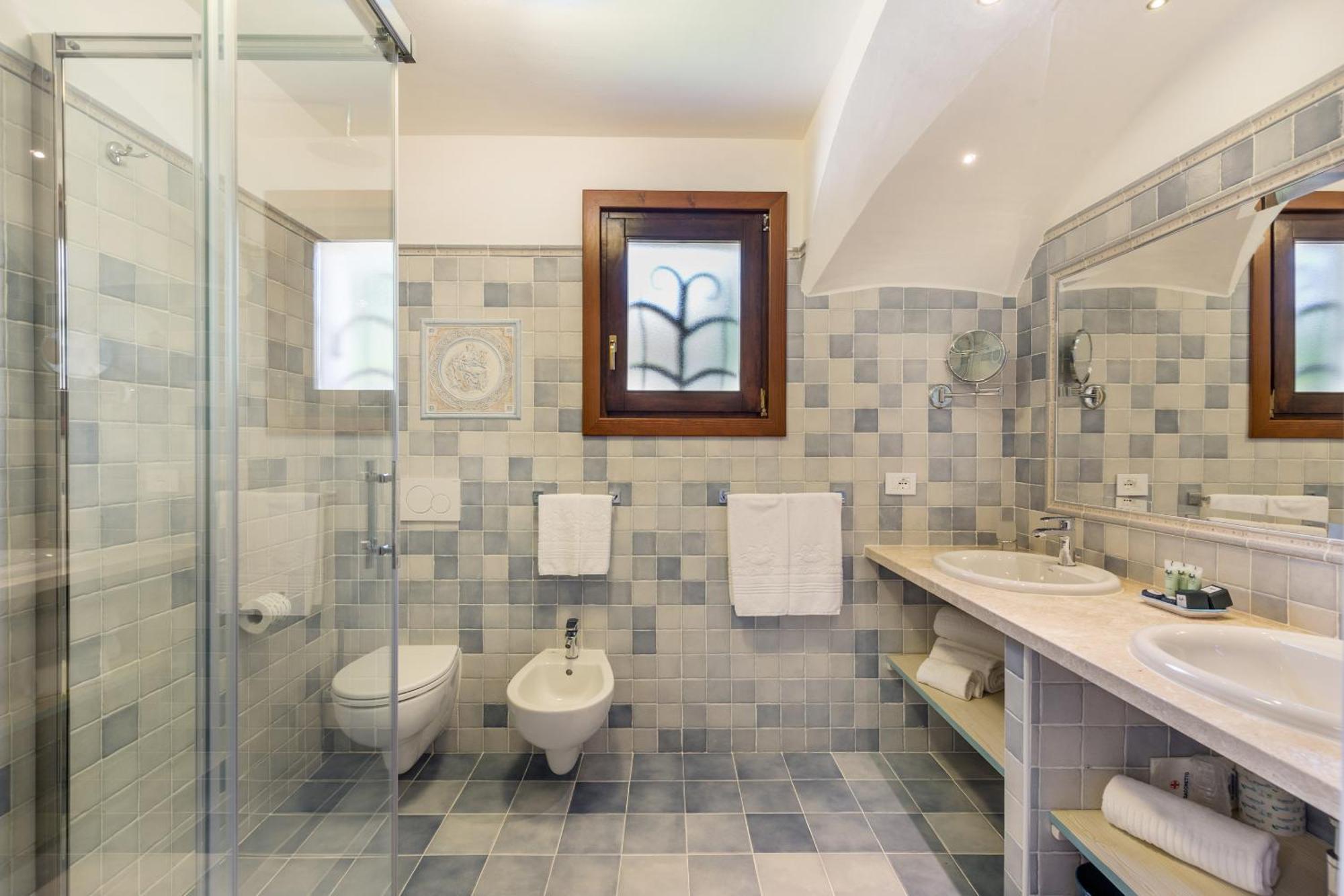 Two-Bedroom Suite Swimming Pool