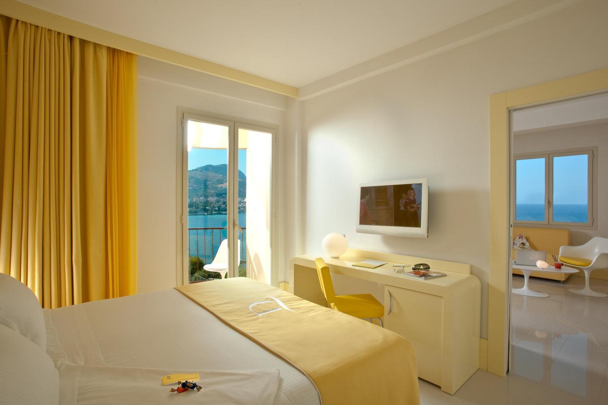 Junior Suite with Sea View