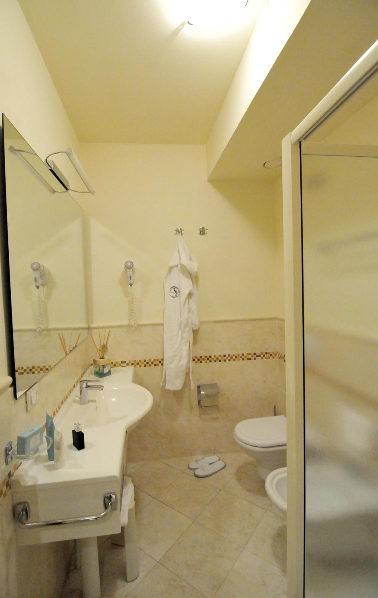 Economy Double or Twin Room