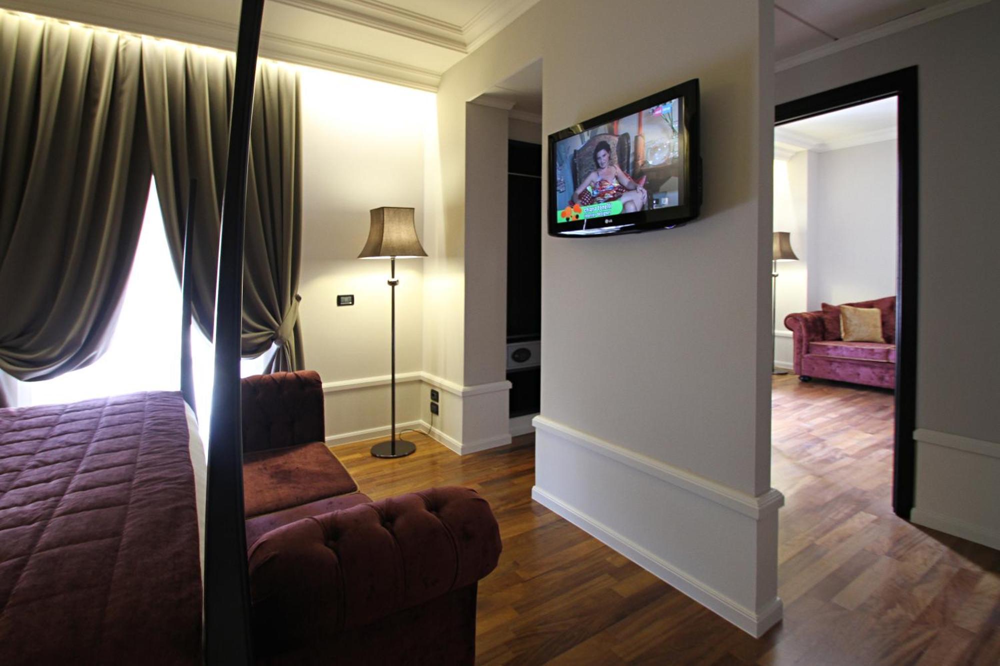 Suite City View