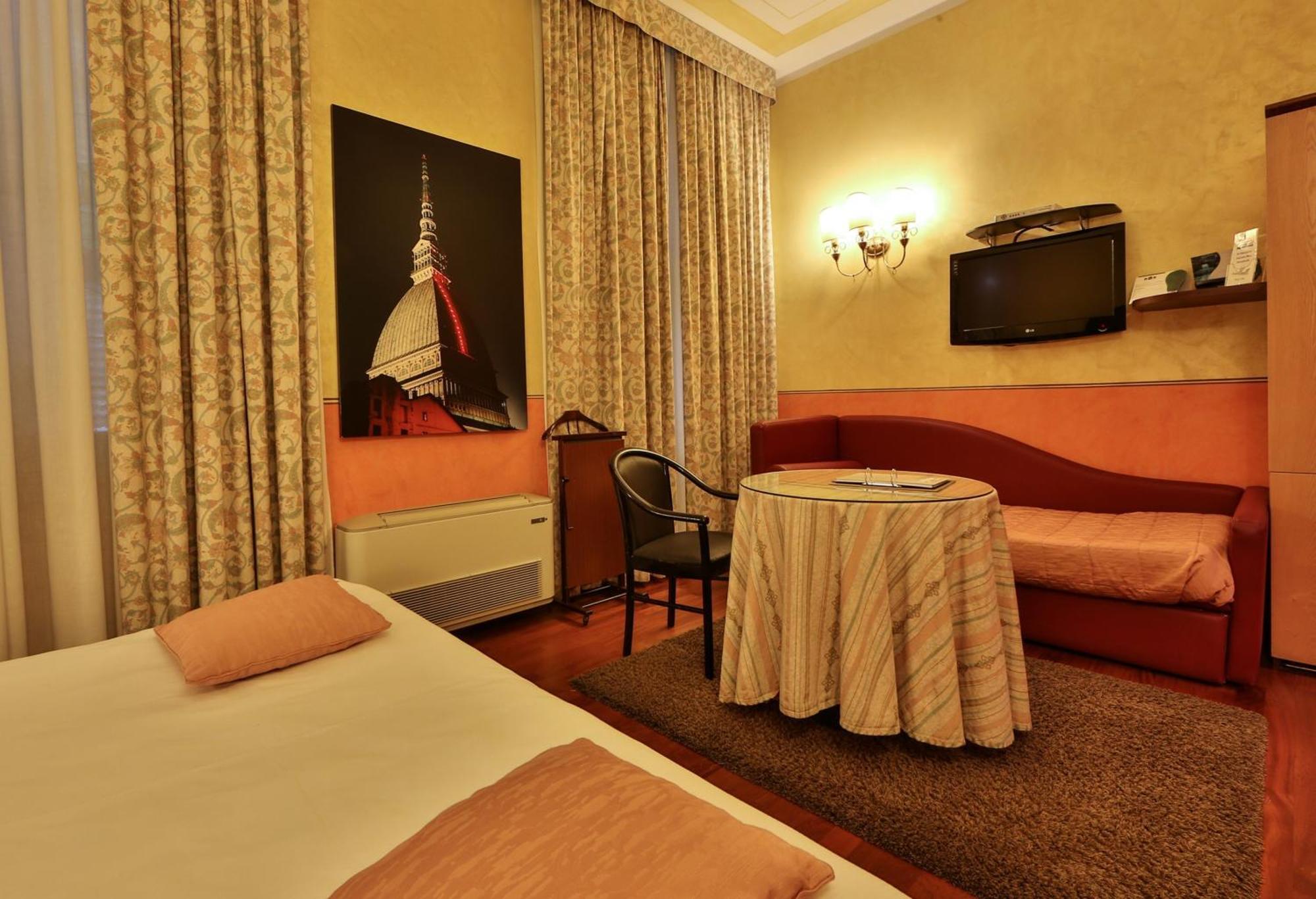 Classic Triple Room
