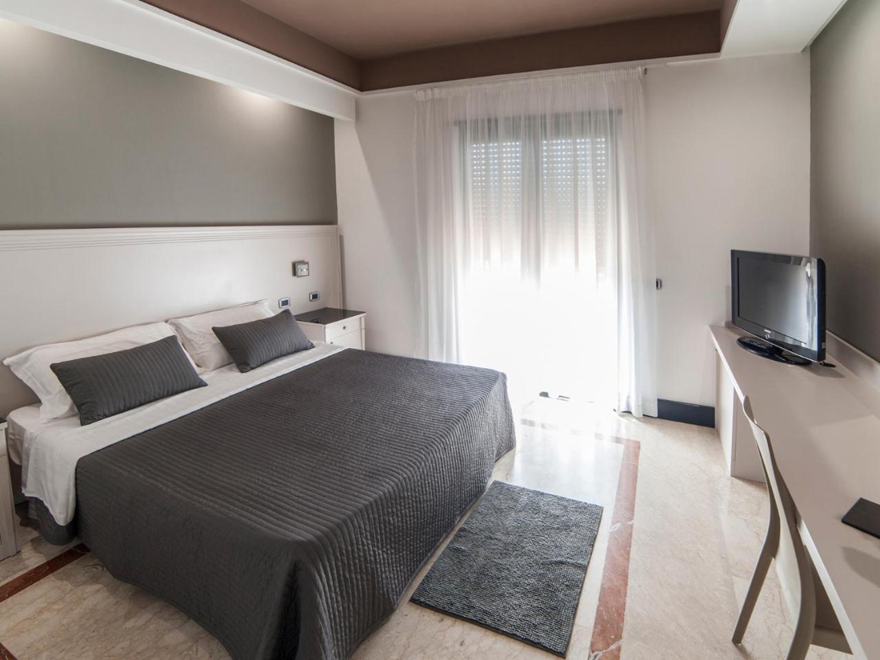 Economy Double or Twin Room,1629907733:JPEG