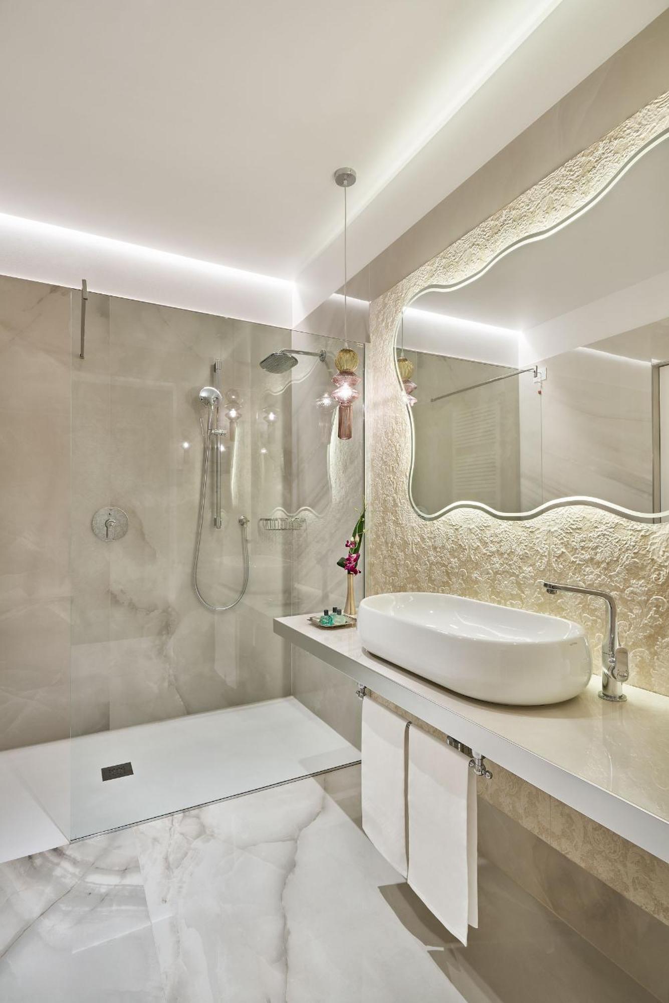 Suite Prestige Square View