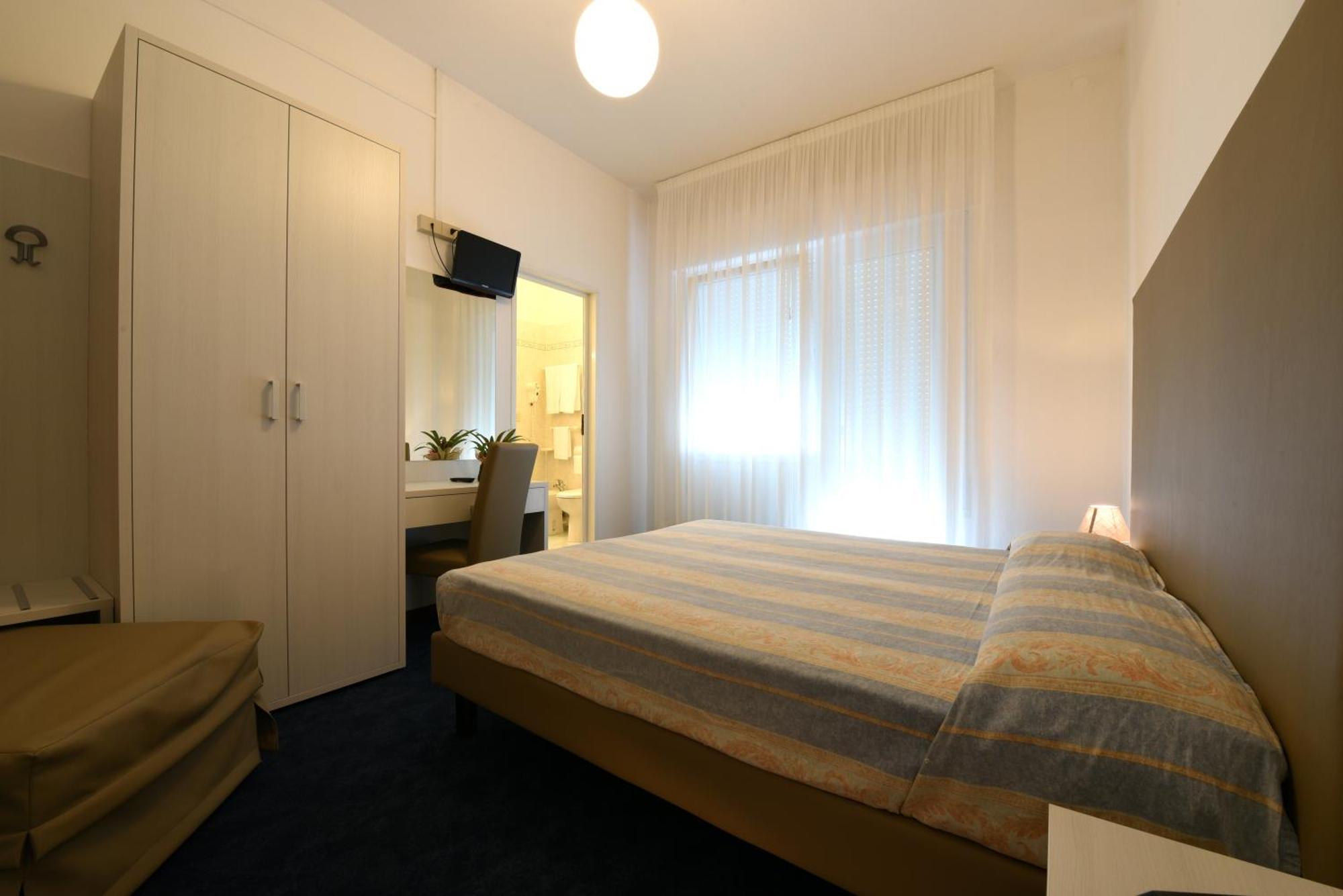 Doppelzimmer mit Balkon