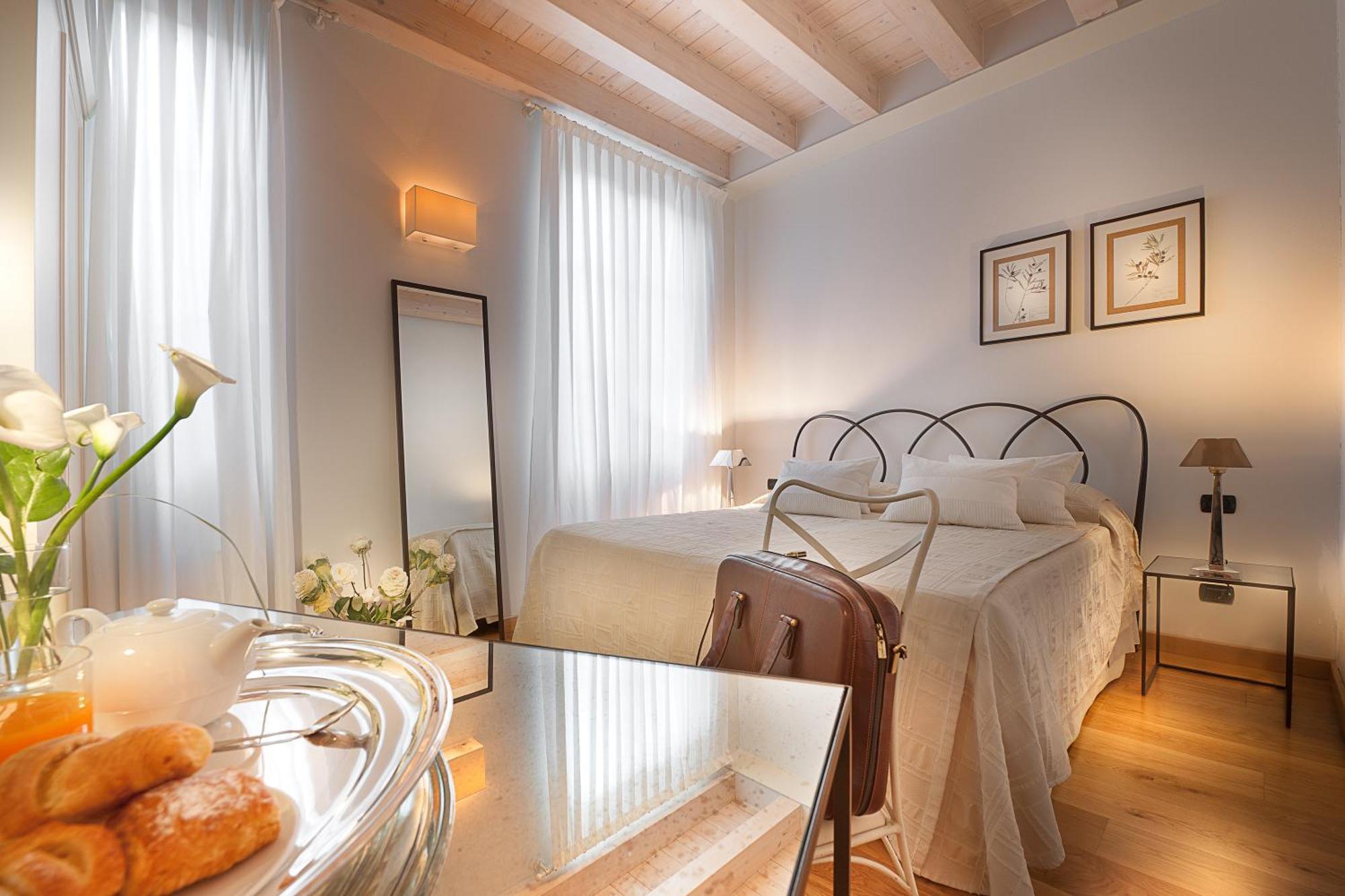 Economy Double or Twin Room