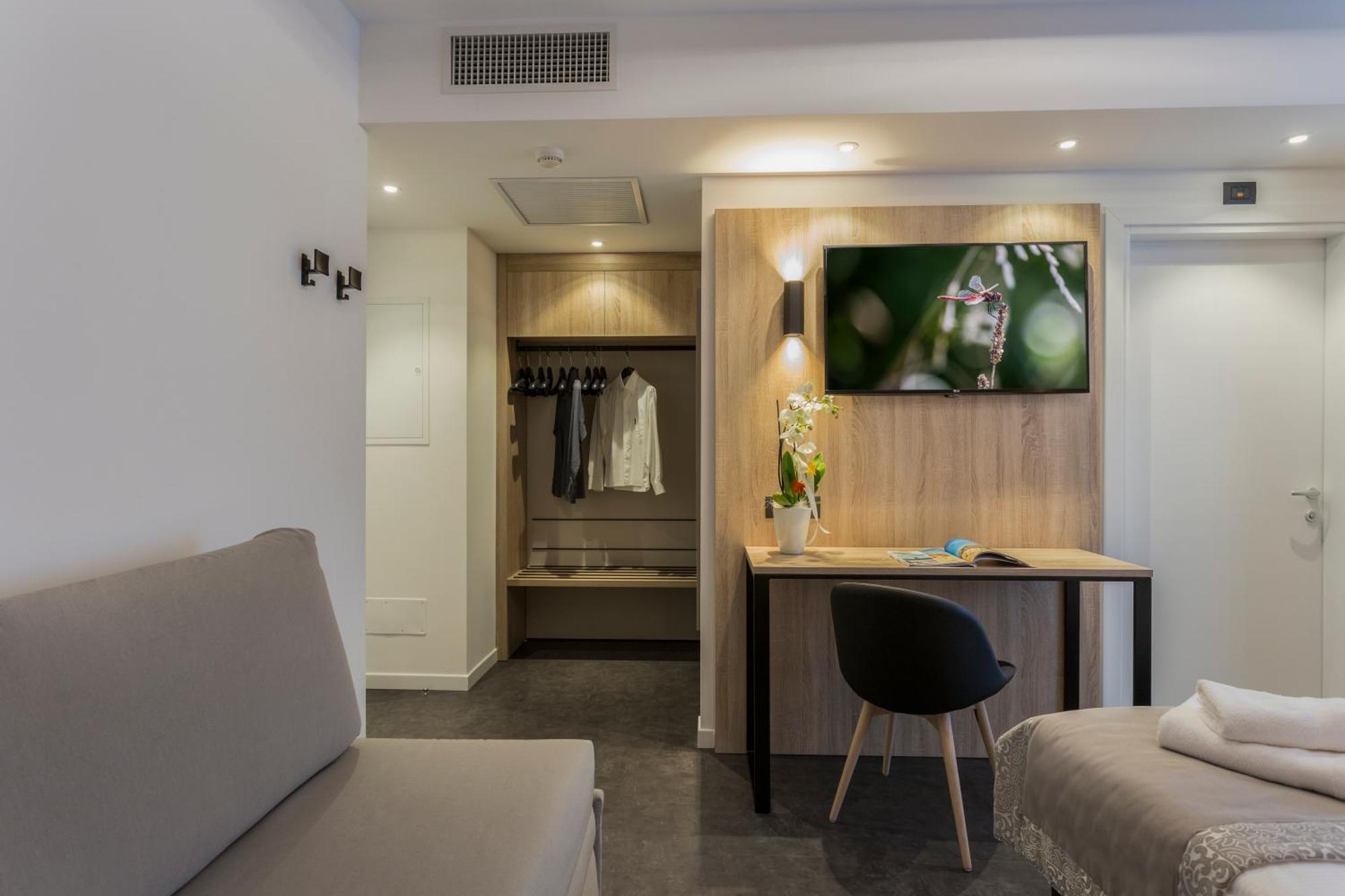 Single Room