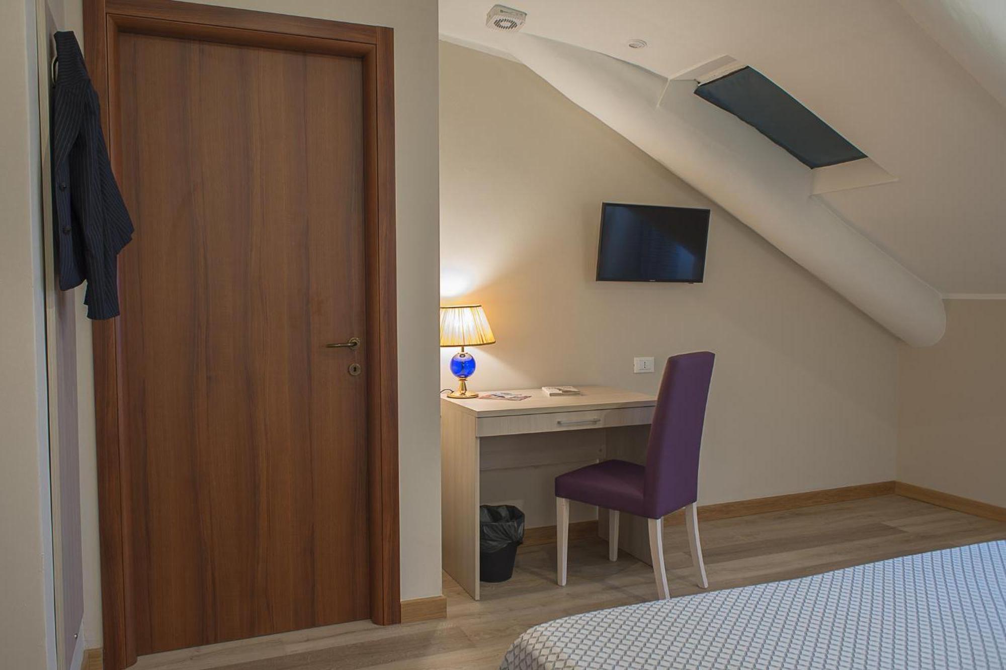 Single Room