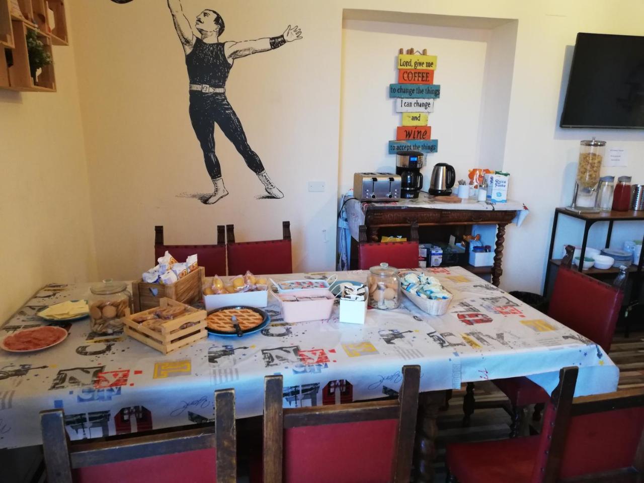Posto Letto in Dormitorio Misto con 7 Letti