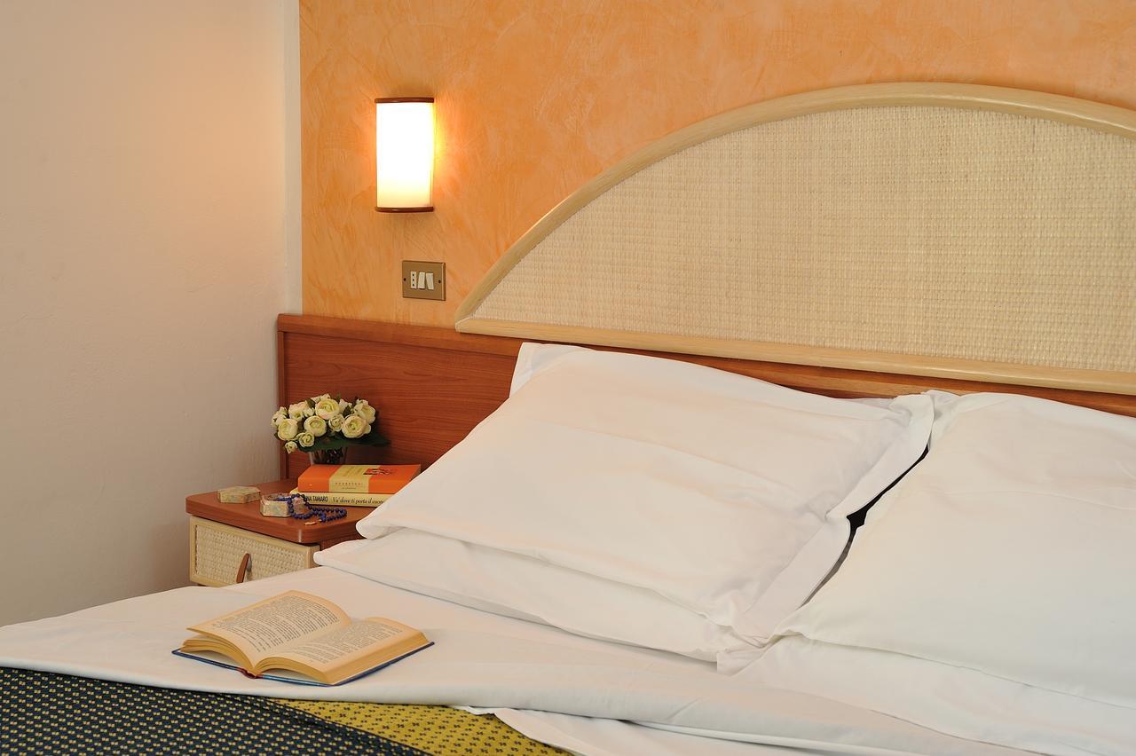 Single Room,1146882451:JPEG