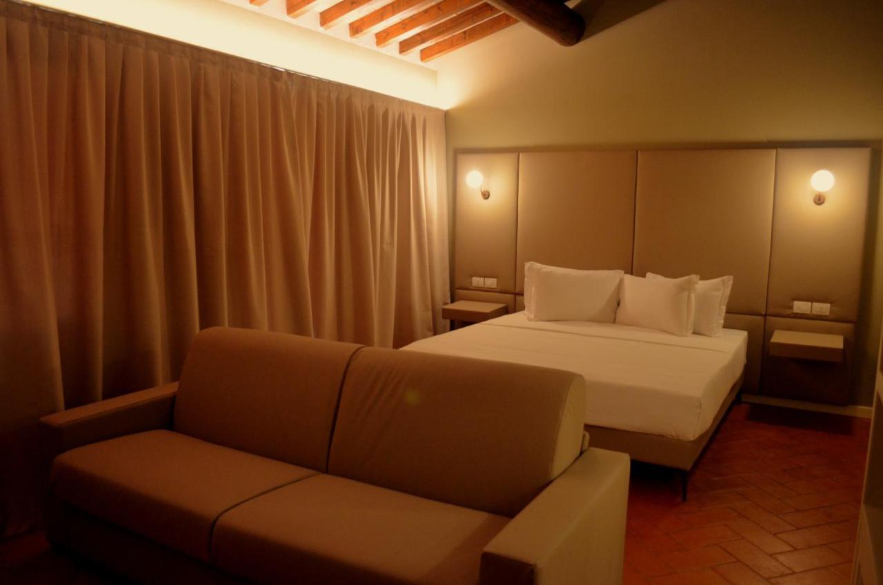 Suite Terrace Lake View
