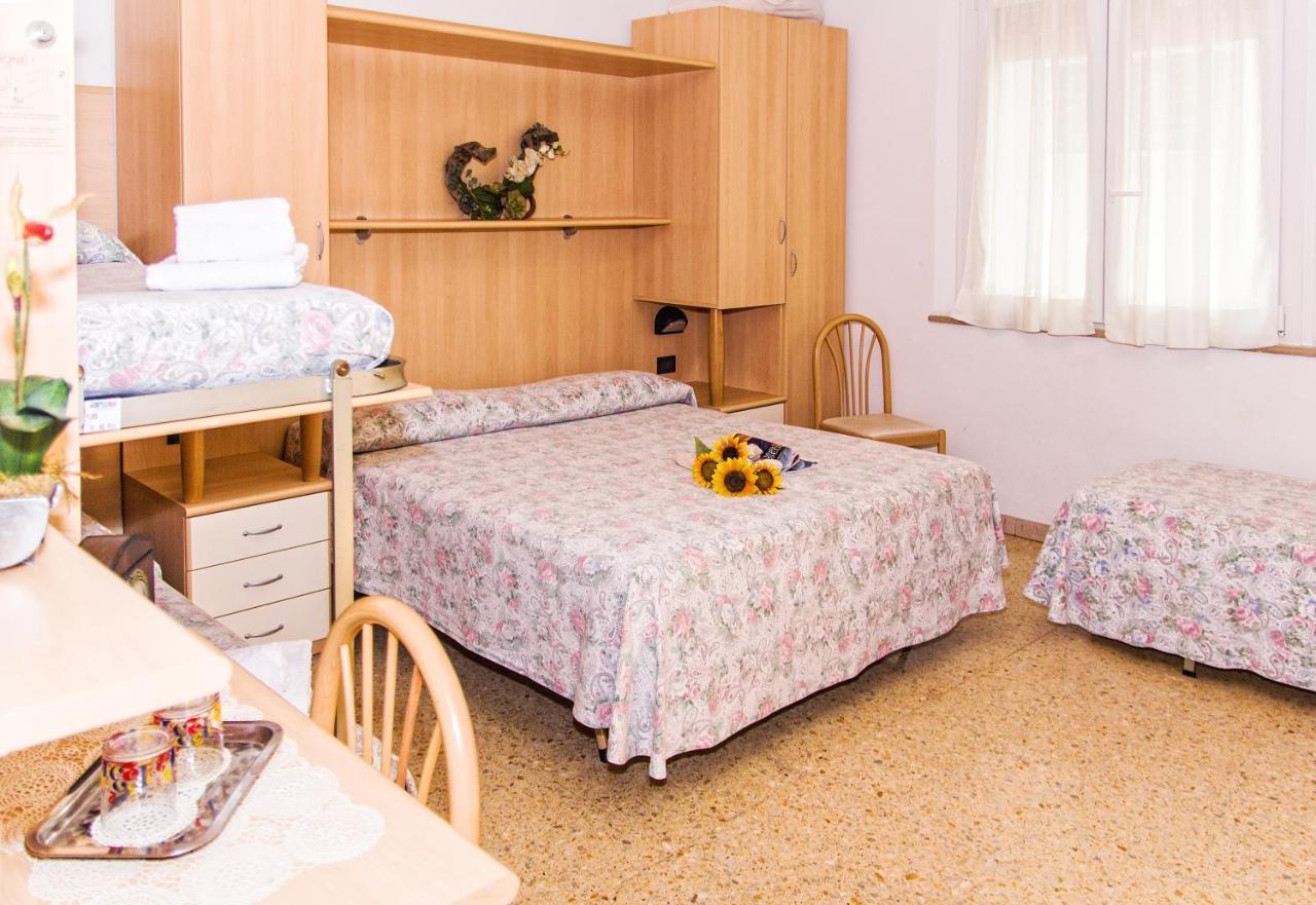 Camera Familiare