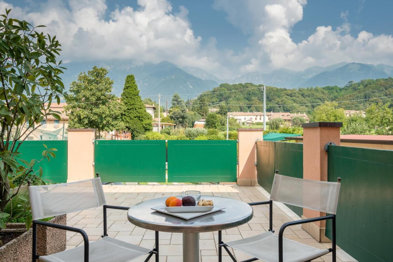 Camera Matrimoniale Classic con Vista Montagna e Accesso Spa