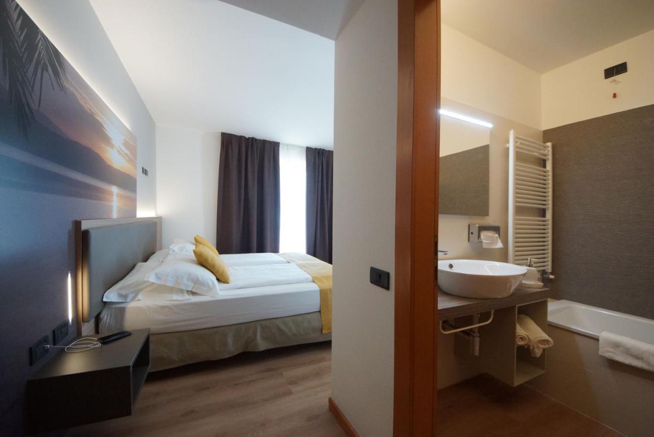 Triple Room,1606542458:JPEG