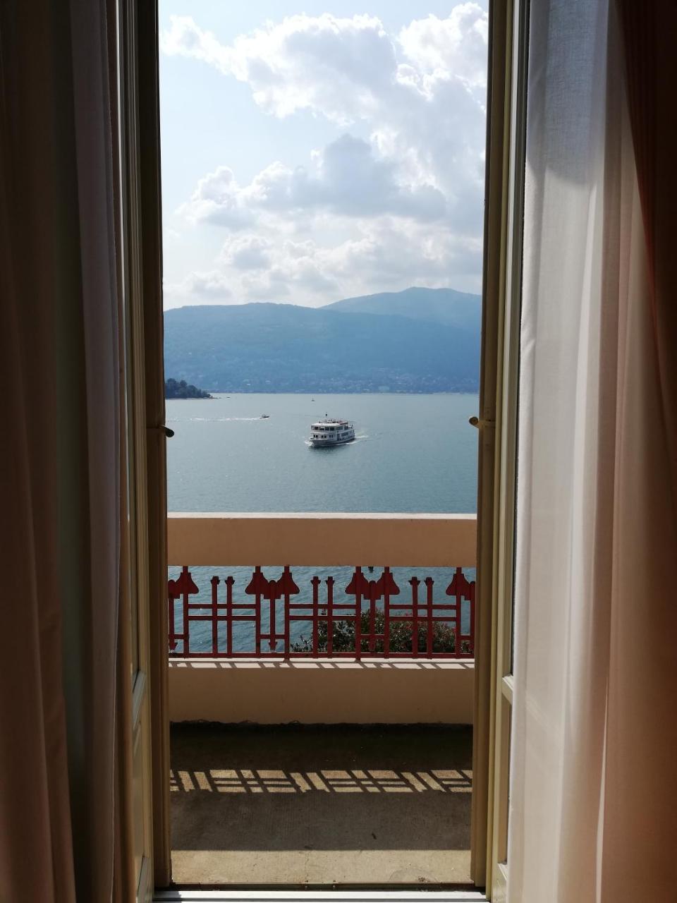 Junior Suite mit Balkon und Seeblick