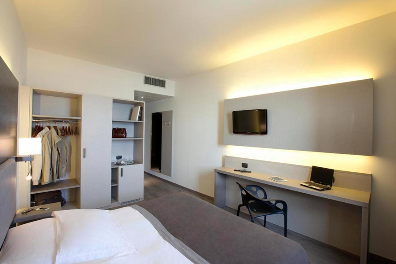 Superior Triple Room,1279857226:JPEG
