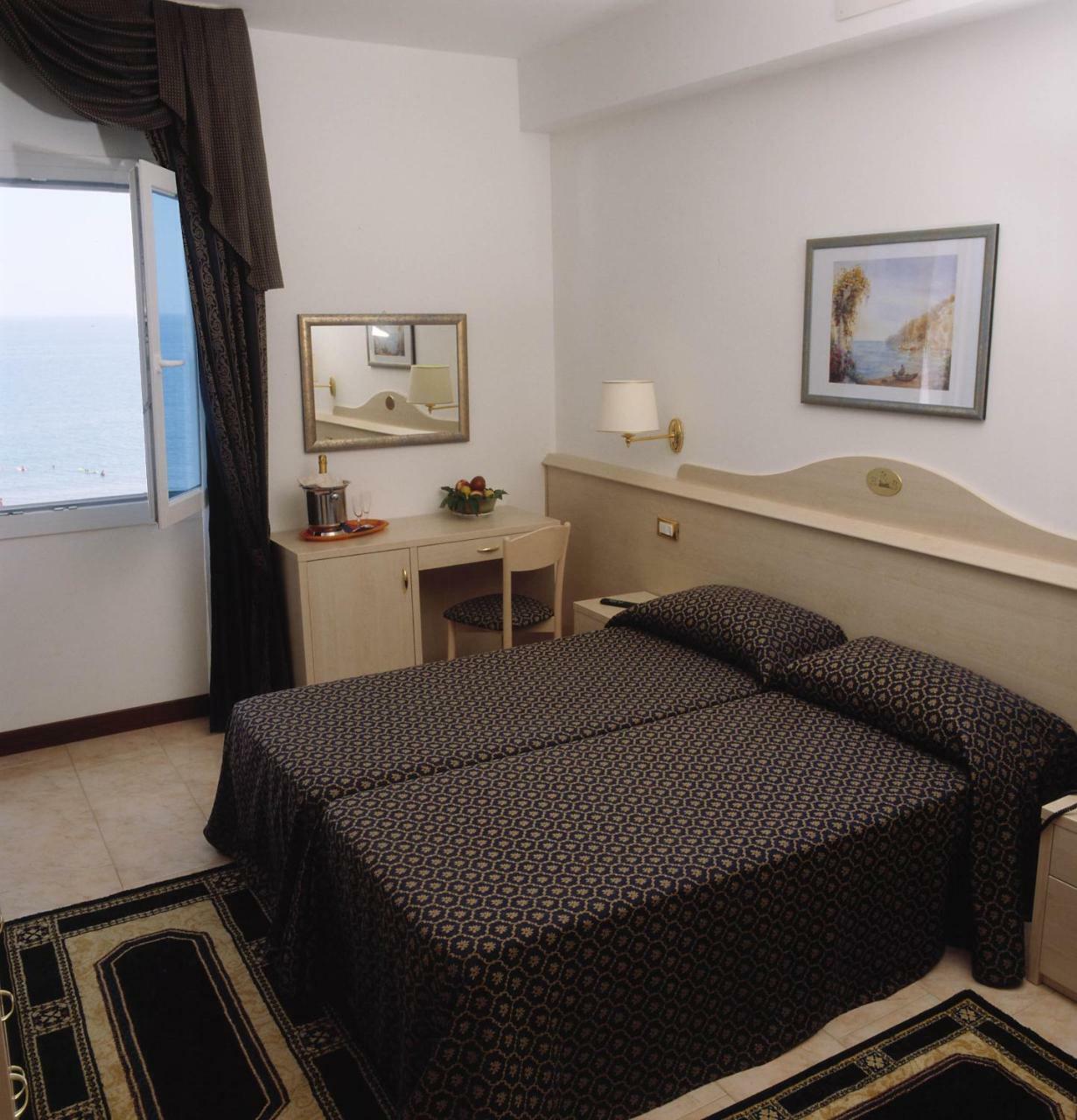 Triple Room Sea View,778988277:JPEG