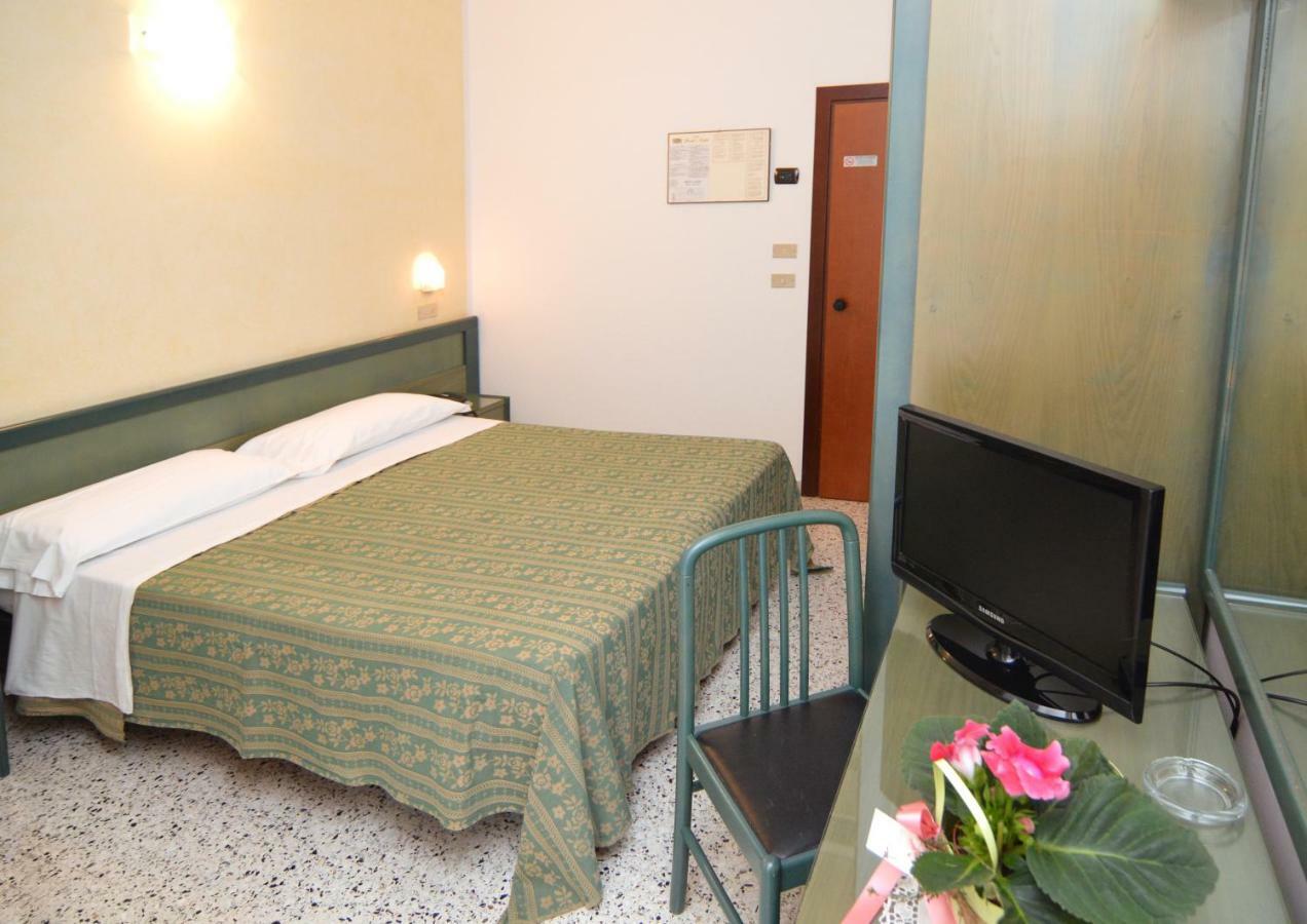 Double or Twin Room Balcony