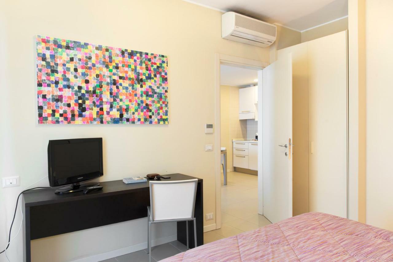 One-Bedroom Apartment Terrace