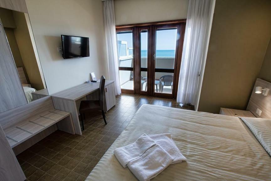 Double Room Sea View