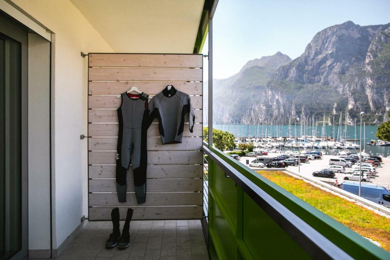 Marina Side Apartment