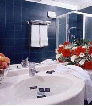 Doppel- oder Zweibettzimmer