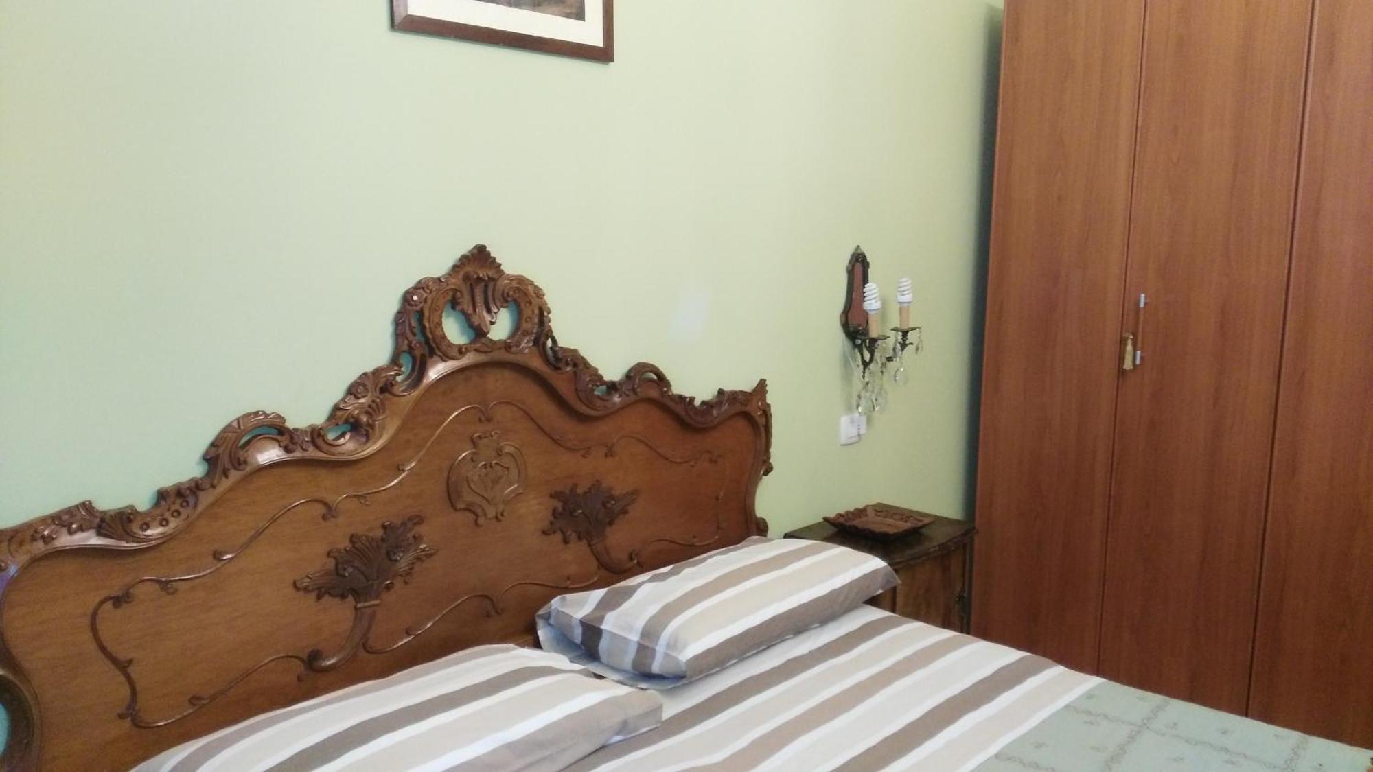 Double Room Private Bathroom