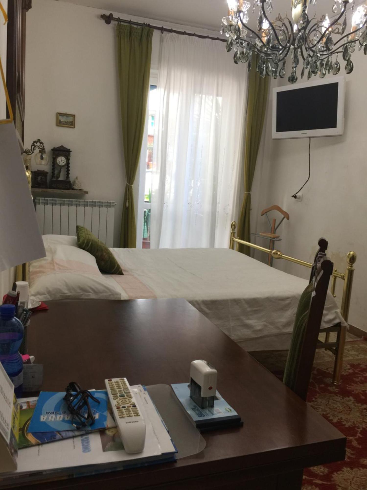 Double Room Private Bathroom