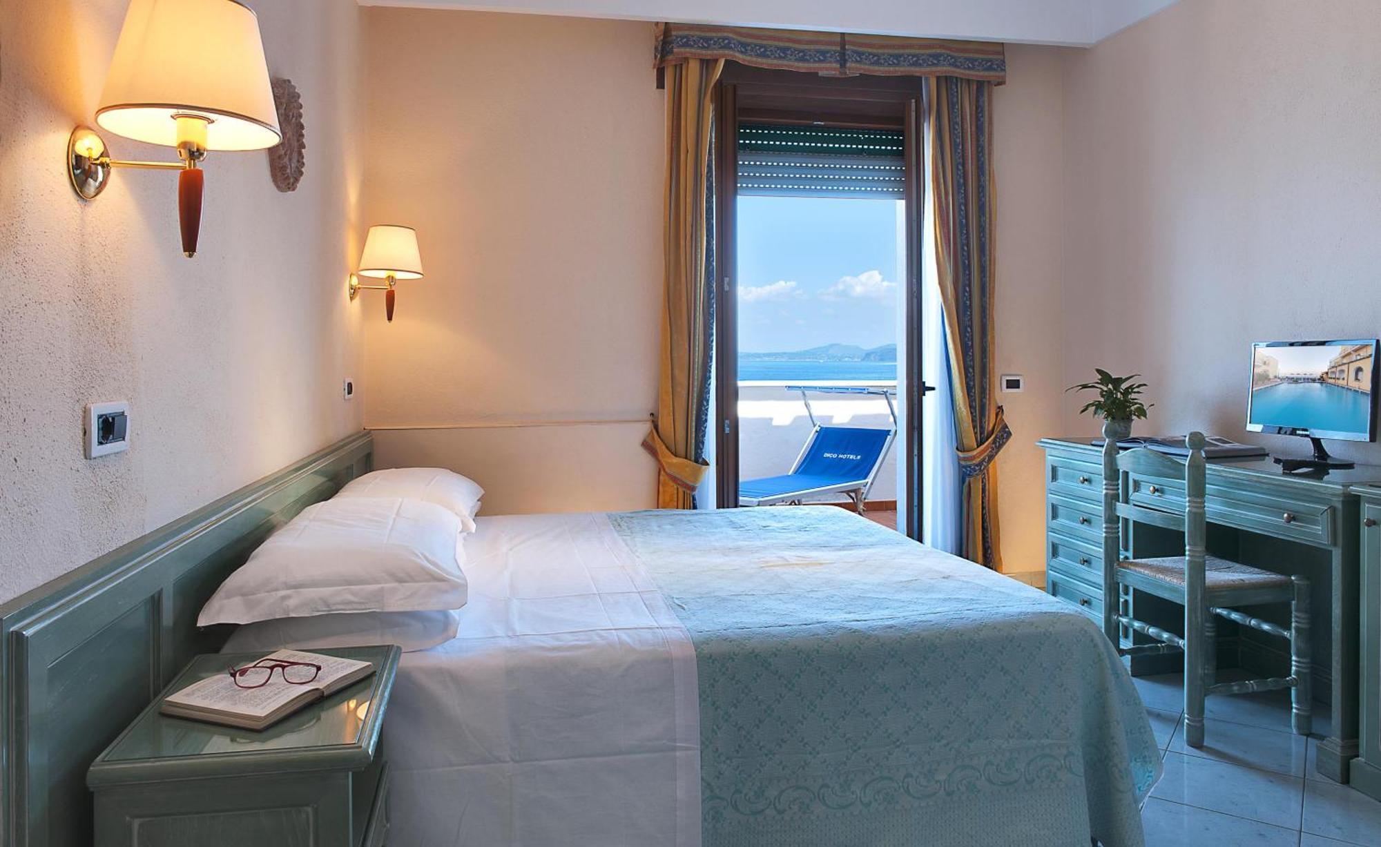 Double or Twin Room Balcony,823223522:JPEG