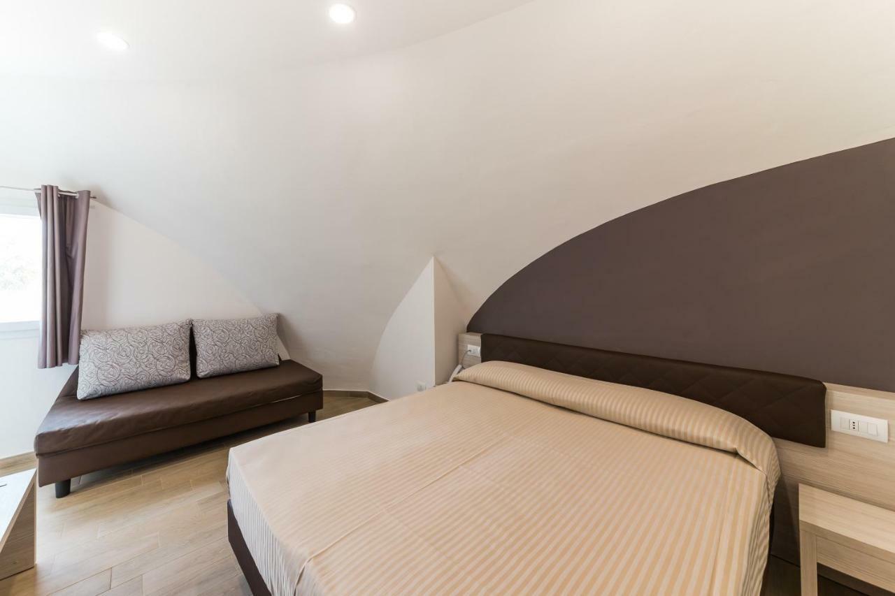 Standard Double Room,831702746:JPEG
