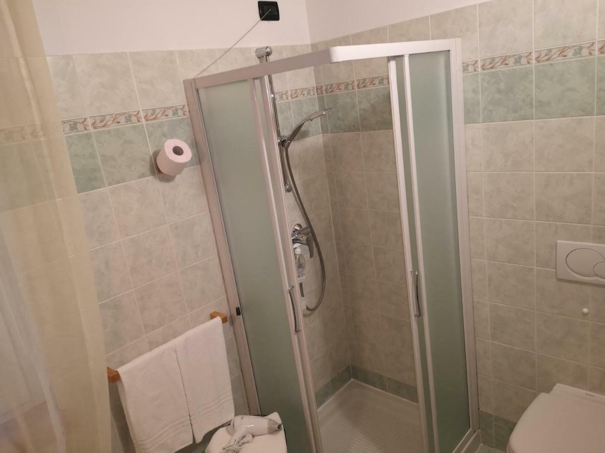 Studio (2 Adults)