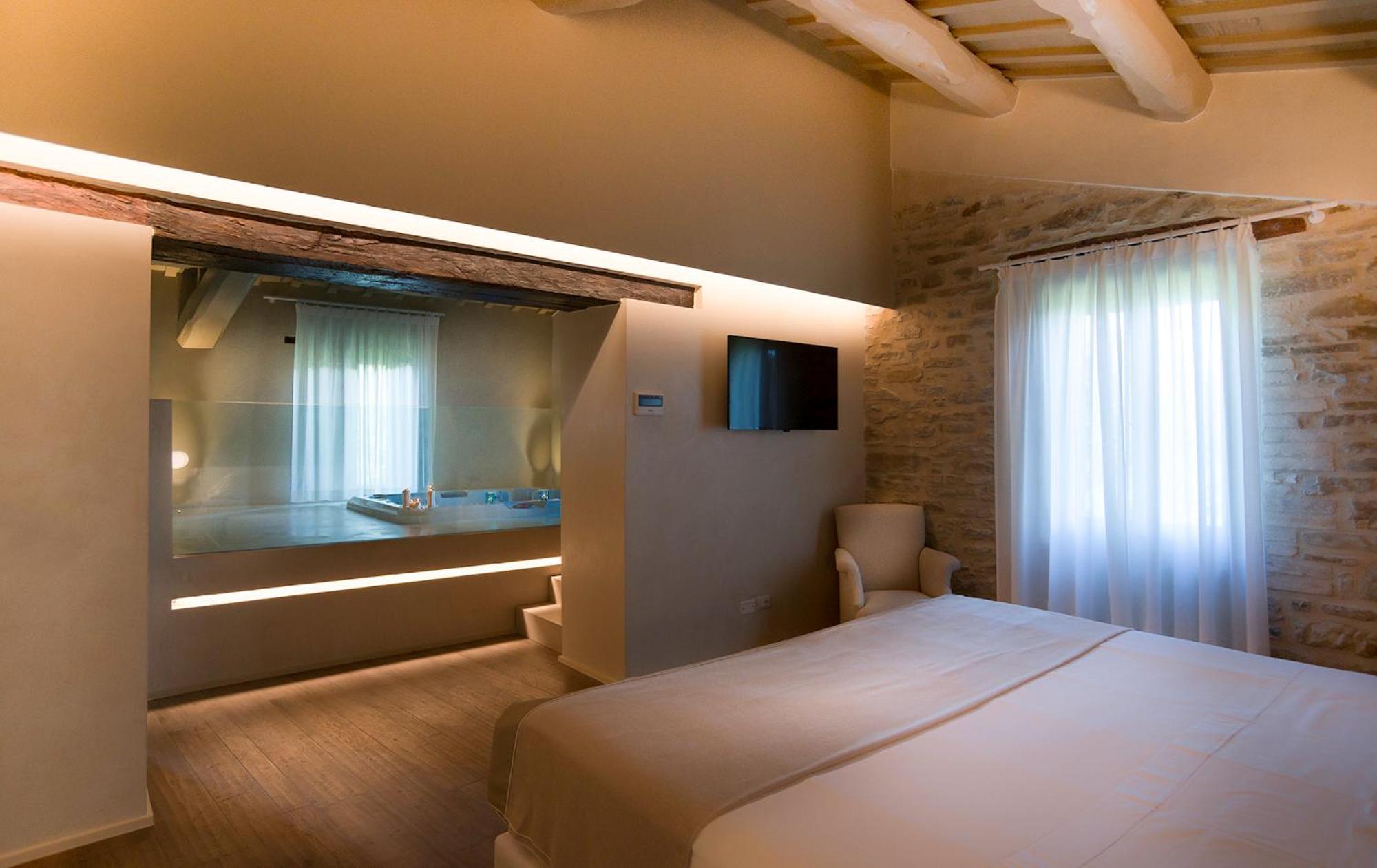 Suite Spa Bath