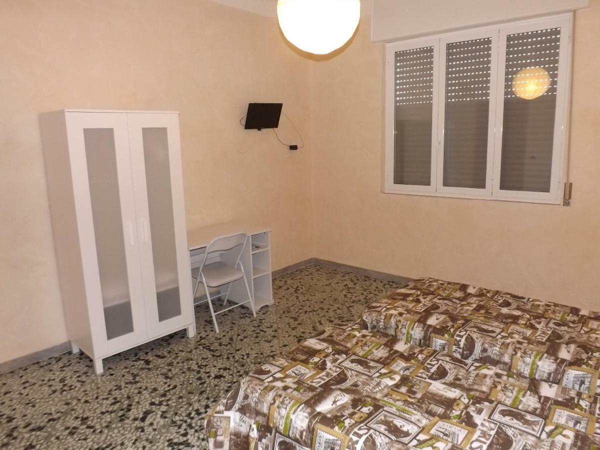 Standard Triple Room,850802240:JPEG